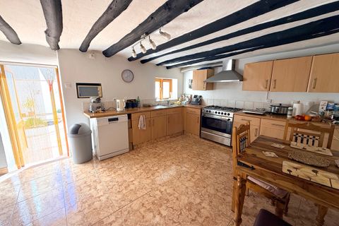 Byhus i Caniles, Granada, Caniles - € 160.000 | Ref: GVCCC37 - foto 40